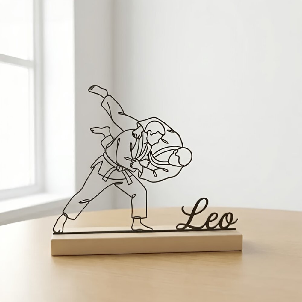 Personalized Engraved Gift - Maßgefertigte Gravierte Judo Kampfkunst-Statue mit Holzsockel