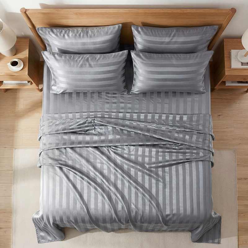 Knitterfreies gestreiftes Sati – Silk Pillowcase Set Bewertung und Preis